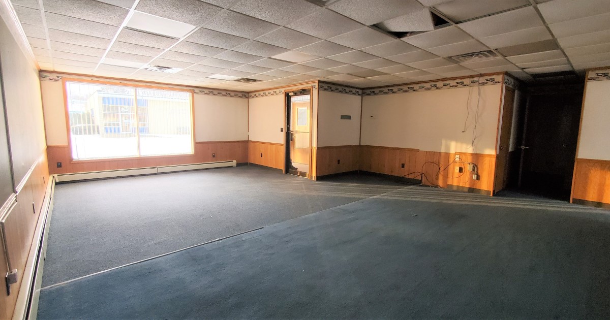 Commercial Property For Sale 116 N 1st St, Harrisville, MI, 48740